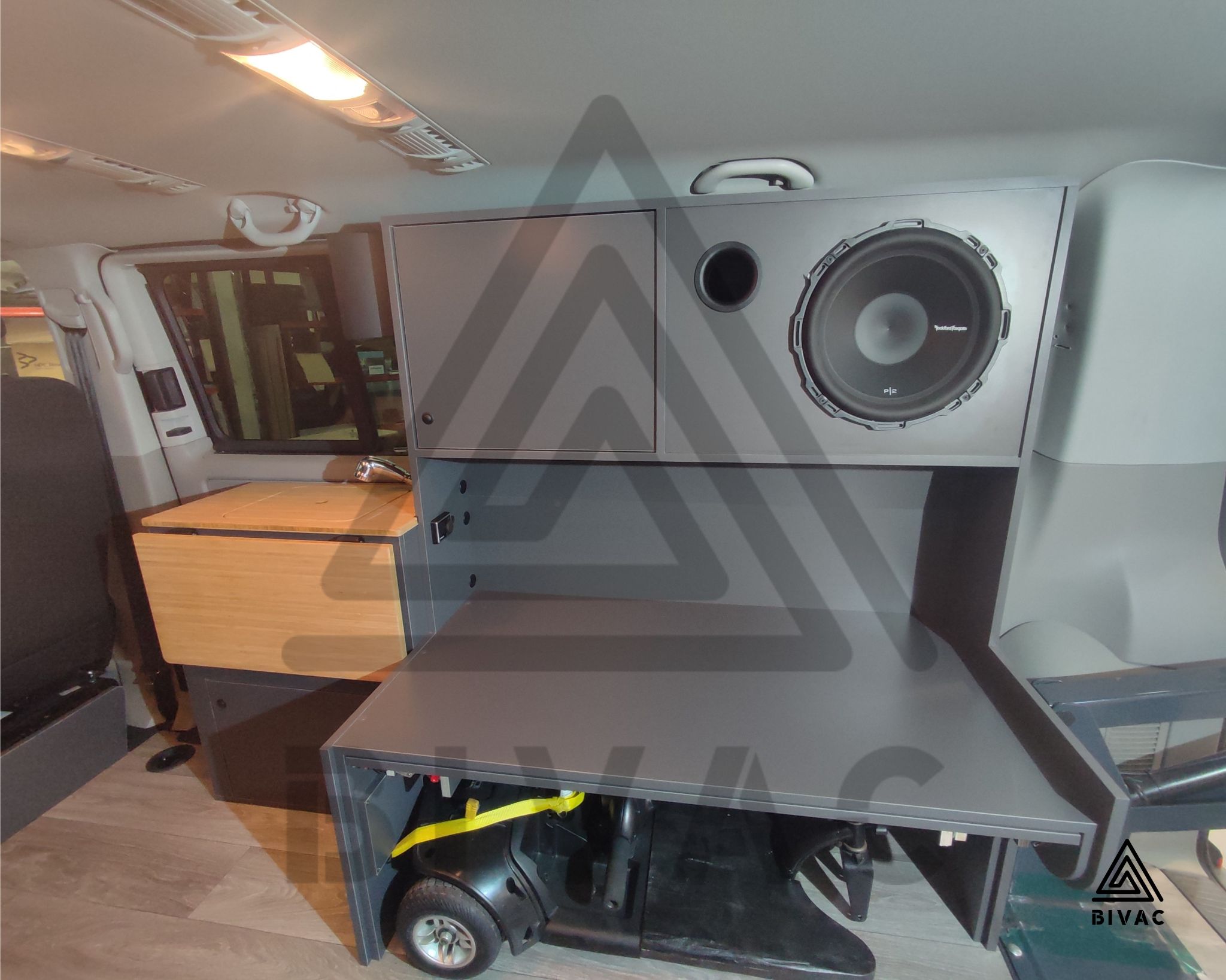 VW CARAVELLE MUEBLE COMPLETO