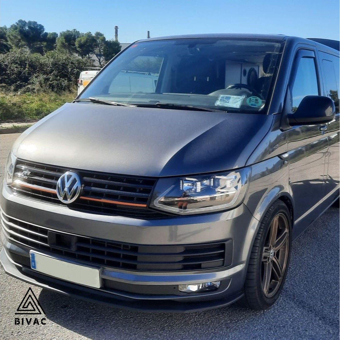 FOTO PORTADA PROJECTES - 1 VW CARAVELLE PORTADA
